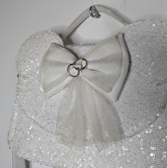 Disney Loungefly White Sequin Minnie Mouse Crossbody Bag - Picture 2 of 16